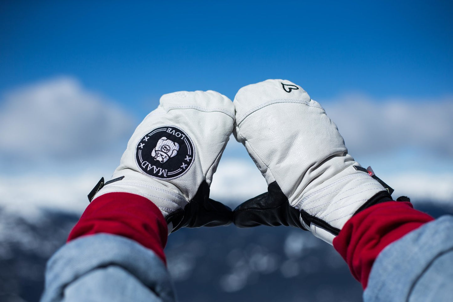 MAAD Mitts | True Wht 135 USD